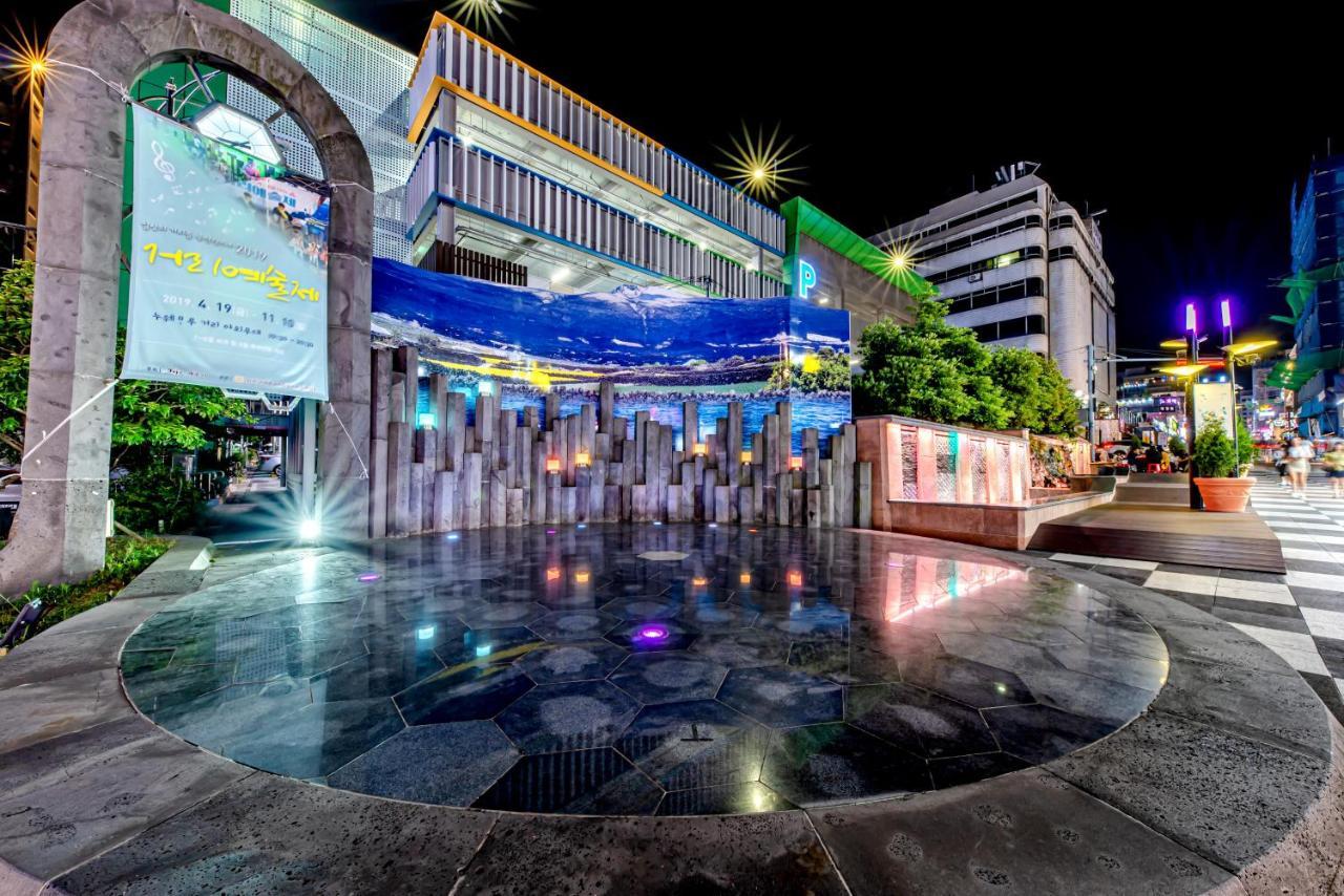 Trevi Hotel Jeju Exterior photo